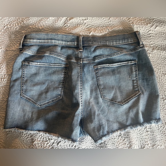 Mudd FLX stretch high rise shortie, juniors size 17 - Picture 2 of 2